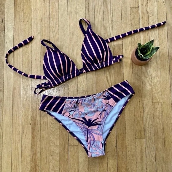 Cupshe Purple Pink Stripe & Floral Mid-Waisted Bikini Set - Size M - Picture 2 of 11